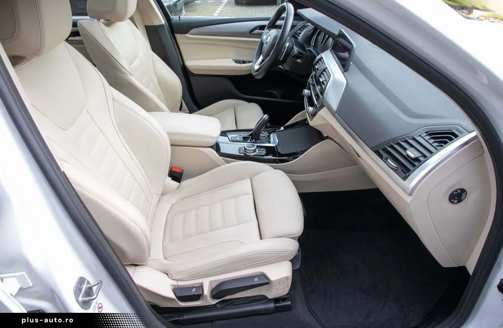 BMW X4 xDrive20d Advantage Aut. Navi Pano AHK Sitzhz