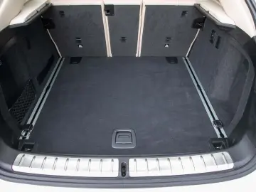 BMW X4 xDrive20d Advantage Aut. Navi Pano AHK Sitzhz