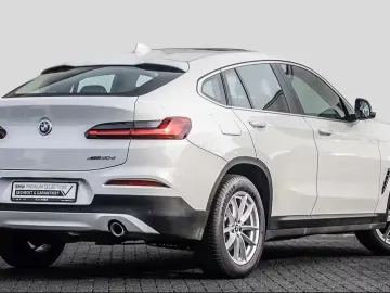 BMW X4 xDrive20d Advantage Aut. Navi Pano AHK Sitzhz