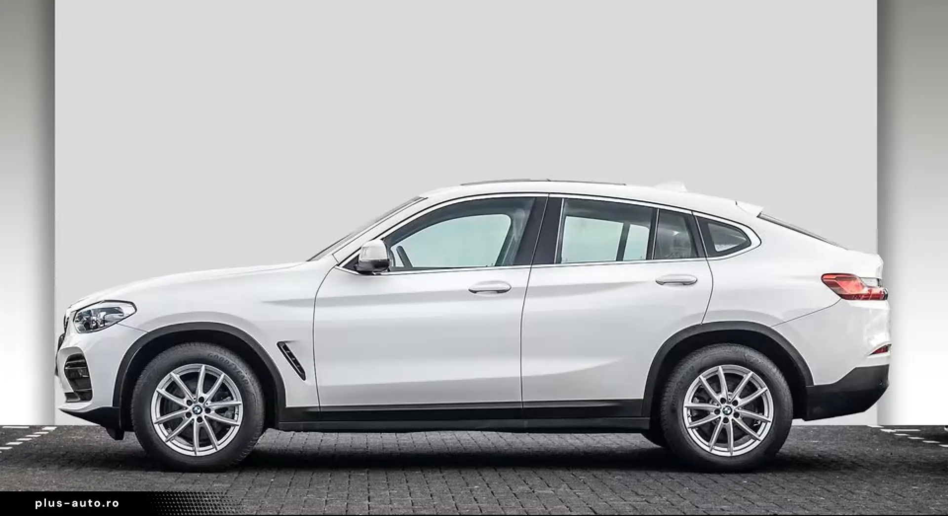 BMW X4 xDrive20d Advantage Aut. Navi Pano AHK Sitzhz