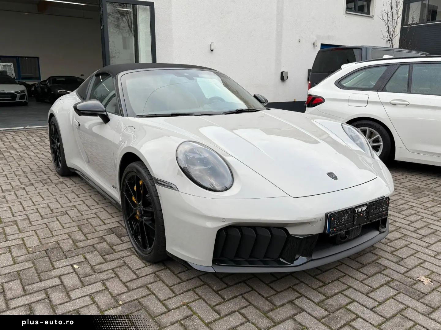 PORSCHE 992 Targa 4 GTS Keramik Lift €240'