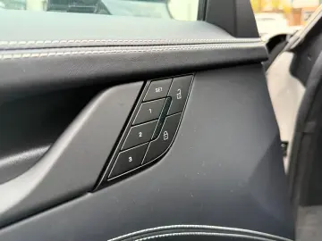 PORSCHE 992 Targa 4 GTS Keramik Lift €240'