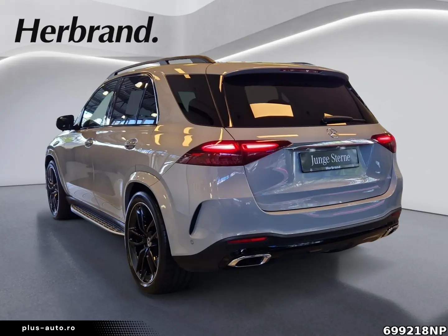 MERCEDES-BENZ GLE 450 d 4matic AMG Pano LED 22