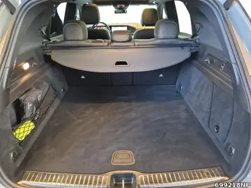 MERCEDES-BENZ GLE 450 d 4matic AMG Pano LED 22