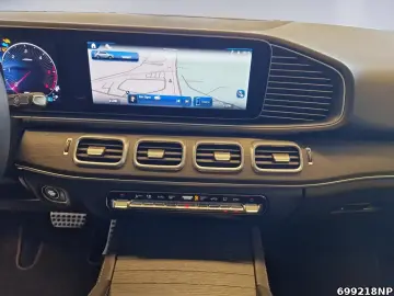MERCEDES-BENZ GLE 450 d 4matic AMG Pano LED 22