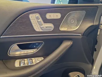 MERCEDES-BENZ GLE 450 d 4matic AMG Pano LED 22