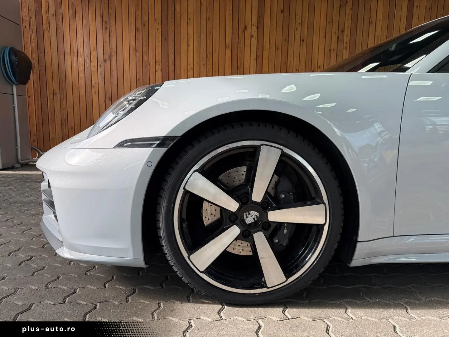 PORSCHE 911 Carrera Cabriolet