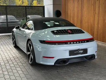 PORSCHE 911 Carrera Cabriolet