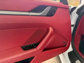 PORSCHE 911 Carrera Cabriolet