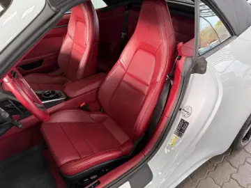 PORSCHE 911 Carrera Cabriolet