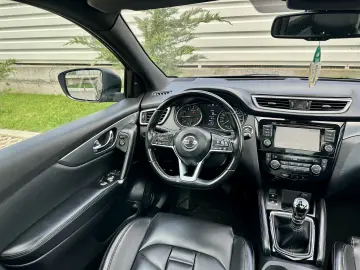 Nissan Qashqai 2020 127.000km Tekna Distronic Rate Garantie