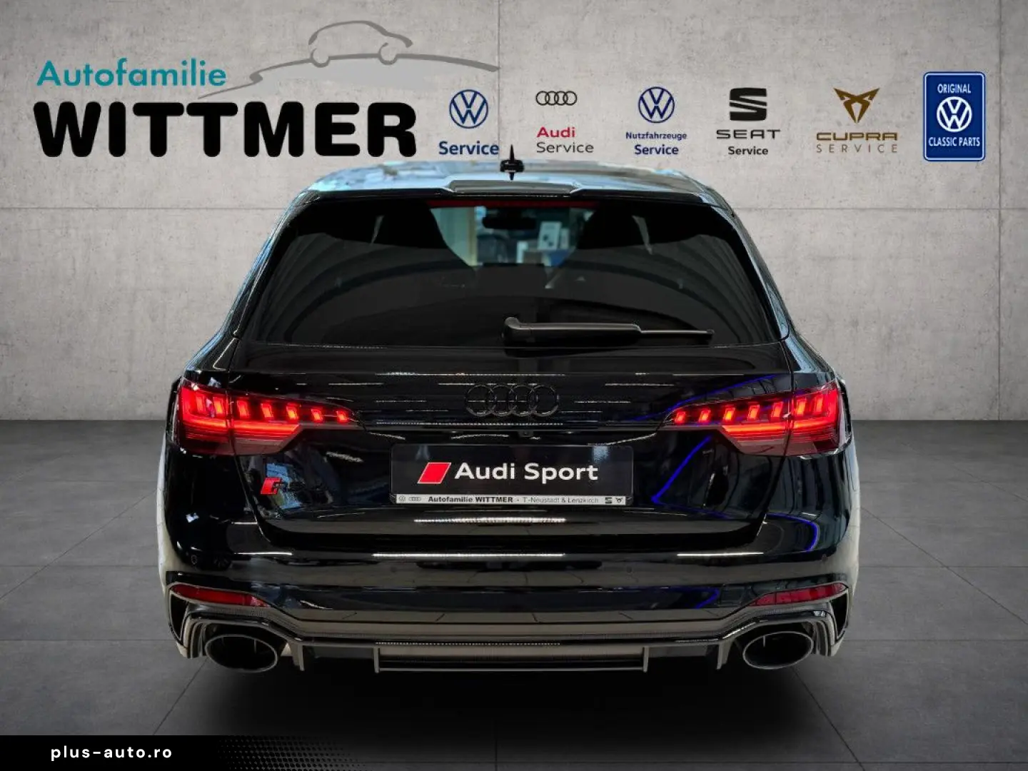 AUDI RS4 Avant 2.9TFSI 470PS quattro EDITION 25Years