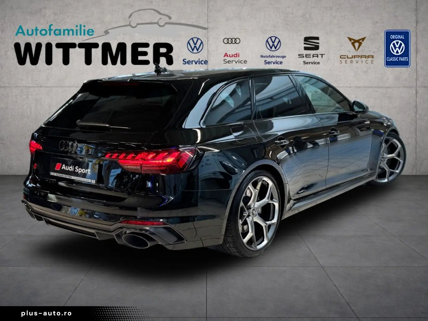 AUDI RS4 Avant 2.9TFSI 470PS quattro EDITION 25Years