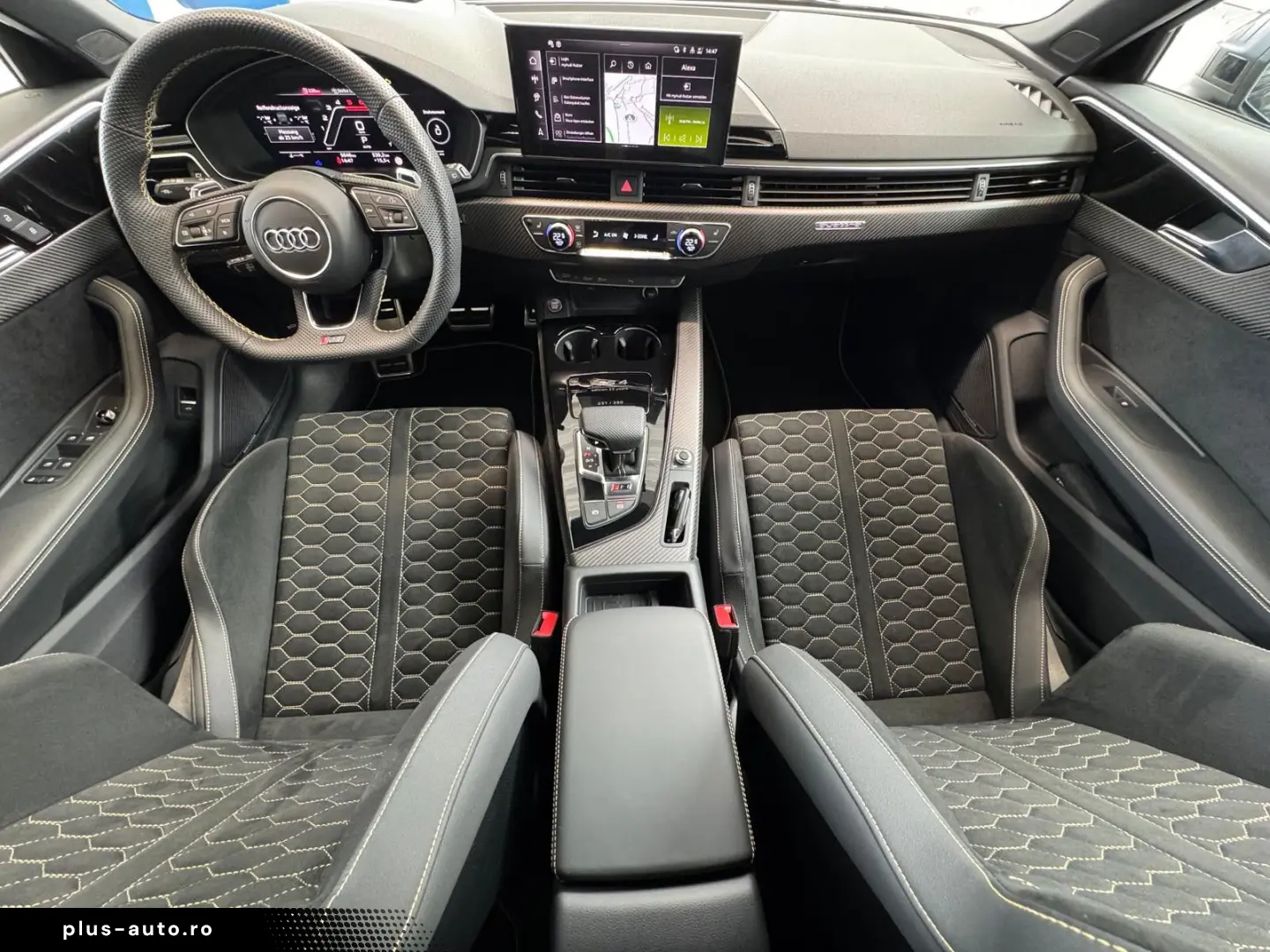 AUDI RS4 Avant 2.9TFSI 470PS quattro EDITION 25Years