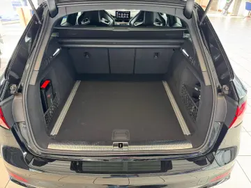 AUDI RS4 Avant 2.9TFSI 470PS quattro EDITION 25Years