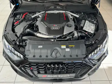 AUDI RS4 Avant 2.9TFSI 470PS quattro EDITION 25Years