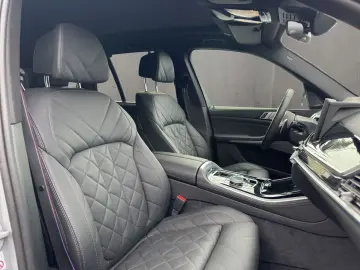 BMW X5 M60 i xDrive  Individual