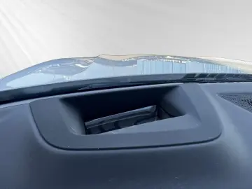 BMW X5 xDrive50e M Sport AHK Pano DAProf. Autobahnas