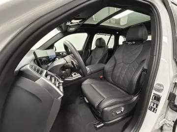 BMW X5 xDrive40i M Sportpaket Pro Pano. Harman Kardo