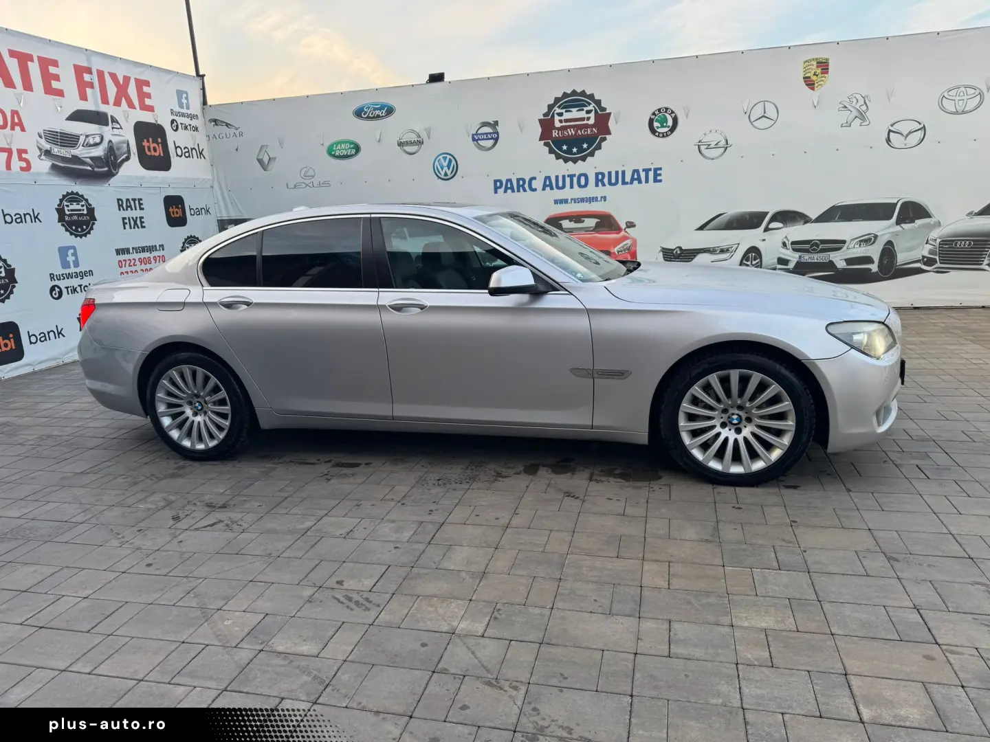 BMW Seria 7 2009 10 3.0