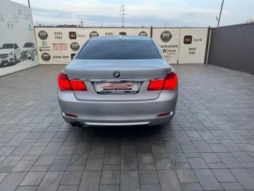 BMW Seria 7 2009 10 3.0