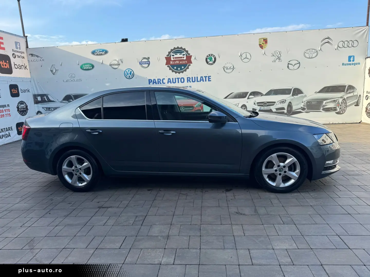 Skoda Octavia 2017 10