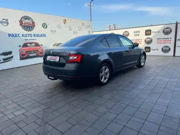 Skoda Octavia 2017 10