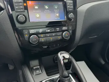 Nissan QASHQAI 2018 1.2