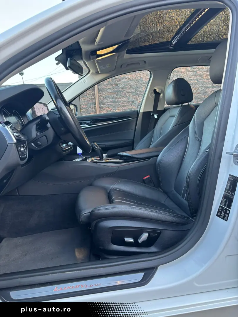 BMW 520 G31 2018 XDRIVE 2.0