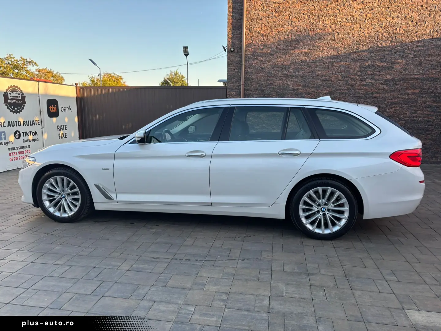 BMW 520 G31 2018 XDRIVE 2.0