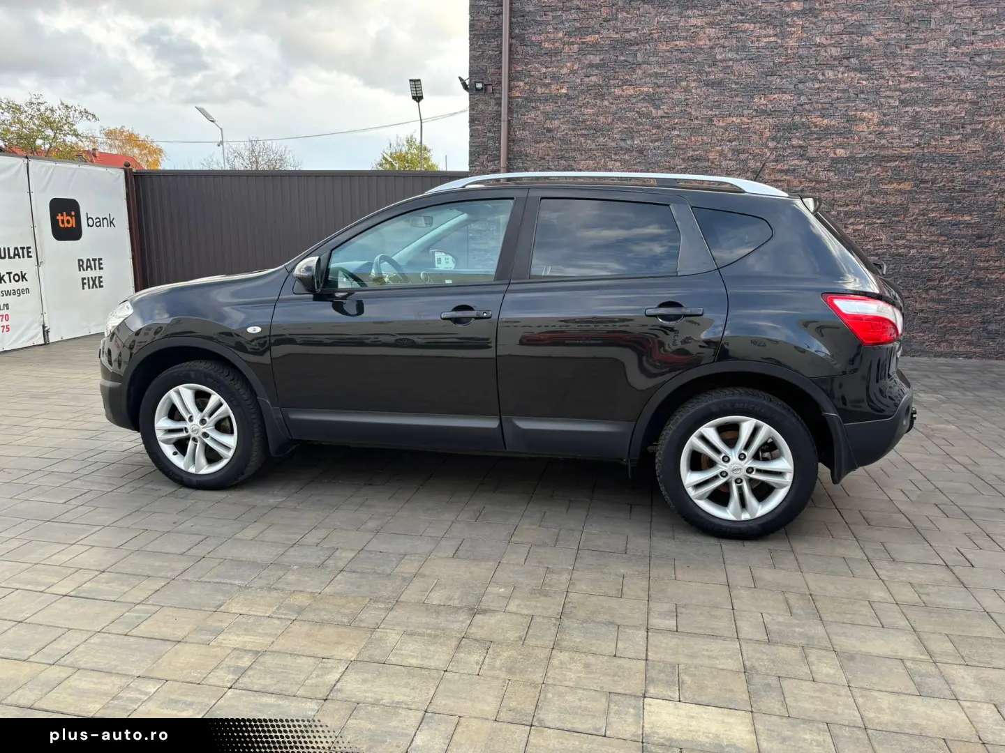 Nissan QASHQAI 2012