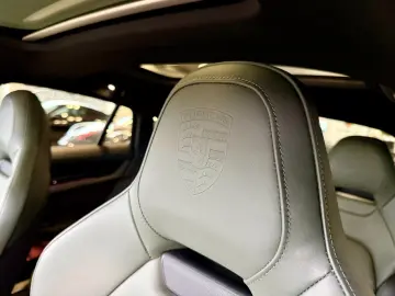 PORSCHE Panamera 4S E-Hybrid SportDesign ACC Panorama