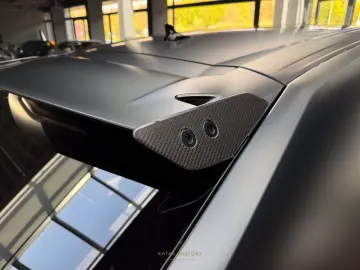 LAMBORGHINI URUS PERFORMANTE V8 CARBON B&O 3D PANO MATT MY25