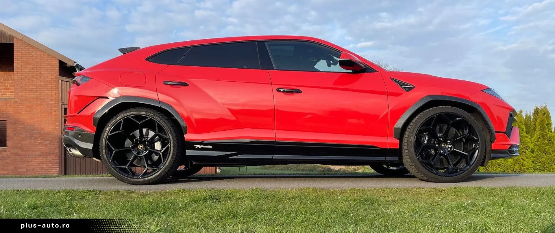 LAMBORGHINI Urus PERFORMANTE CARBON B&O MASSAGE PANO-PROD.25