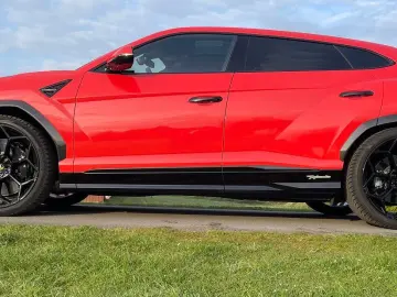 LAMBORGHINI Urus PERFORMANTE CARBON B&O MASSAGE PANO-PROD.25