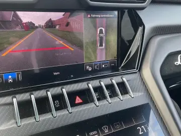 LAMBORGHINI Urus PERFORMANTE CARBON B&O MASSAGE PANO-PROD.25