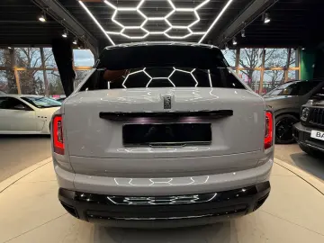 ROLLS ROYCE CULLINAN BLACK BADGE MC MANDARIN