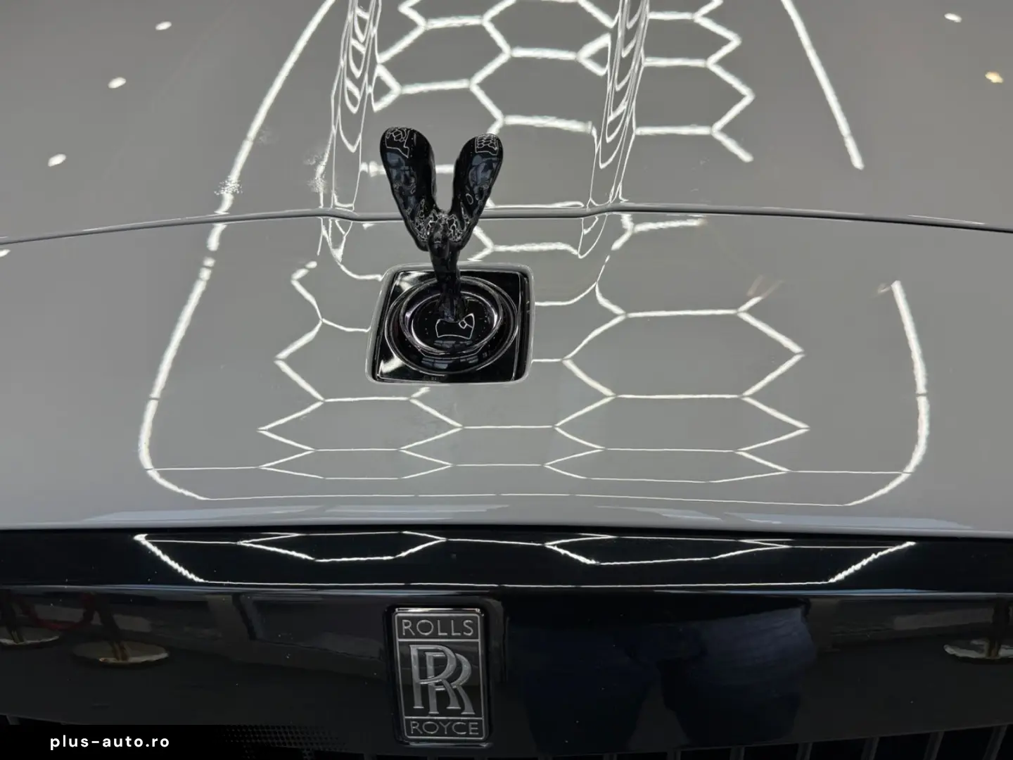 ROLLS ROYCE CULLINAN BLACK BADGE MC MANDARIN