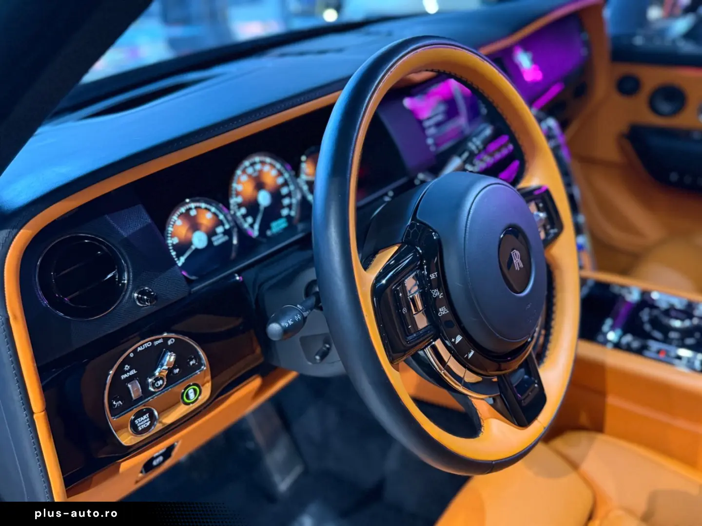 ROLLS ROYCE CULLINAN BLACK BADGE MC MANDARIN