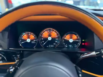 ROLLS ROYCE CULLINAN BLACK BADGE MC MANDARIN