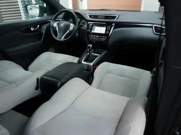 Nissan Qashqai Gen-Ii-2013-2021