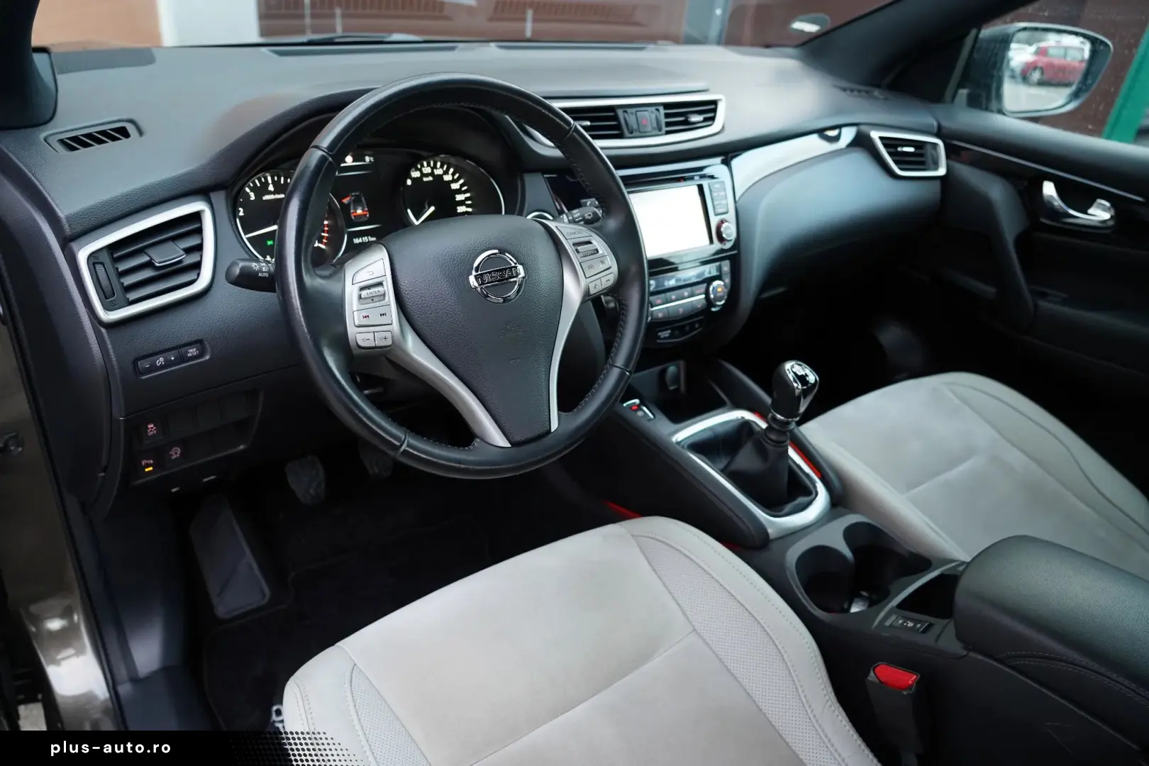 Nissan Qashqai Gen-Ii-2013-2021