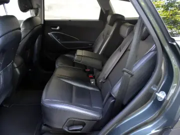 Hyundai Grand-Santa-Fe