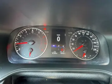 Renault Megane 1.3 140cp