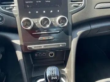 Renault Megane 1.3 140cp