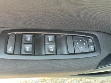 Renault Megane 1.3 140cp