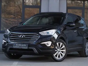 Hyundai Grand-Santa-Fe
