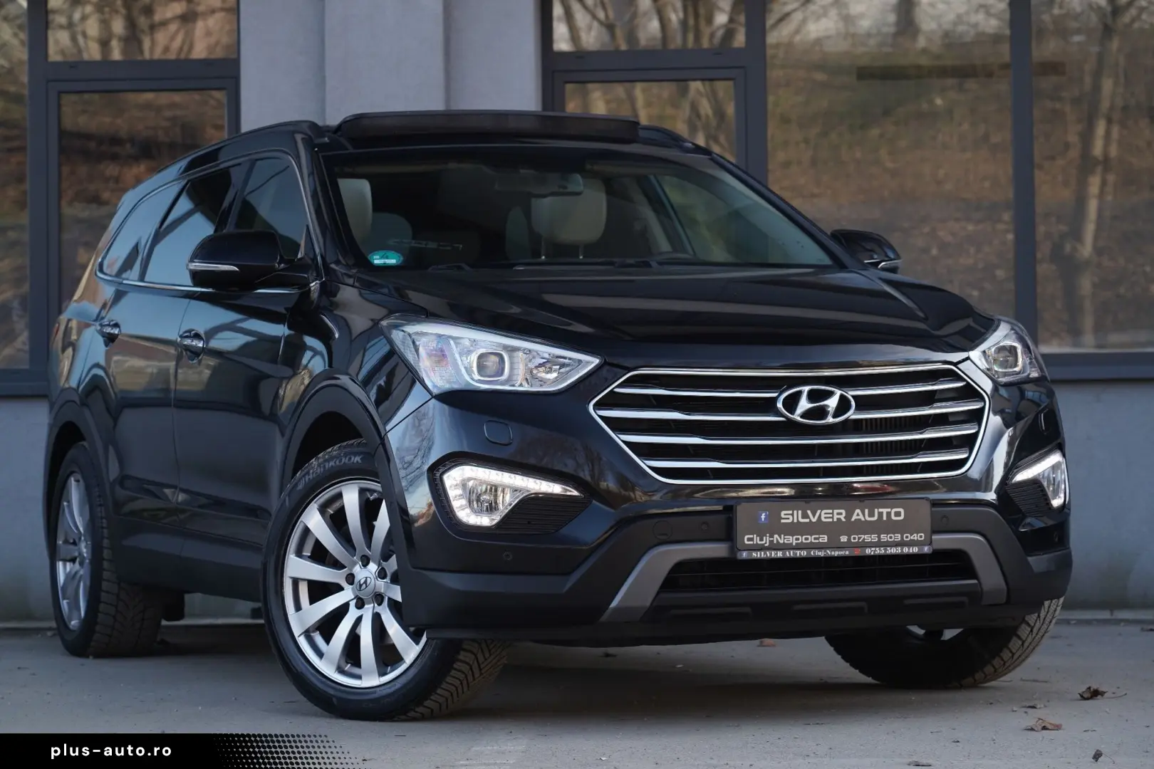 Hyundai Grand-Santa-Fe