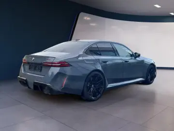 BMW M5 Limousine ParkPro DrivAssistPro