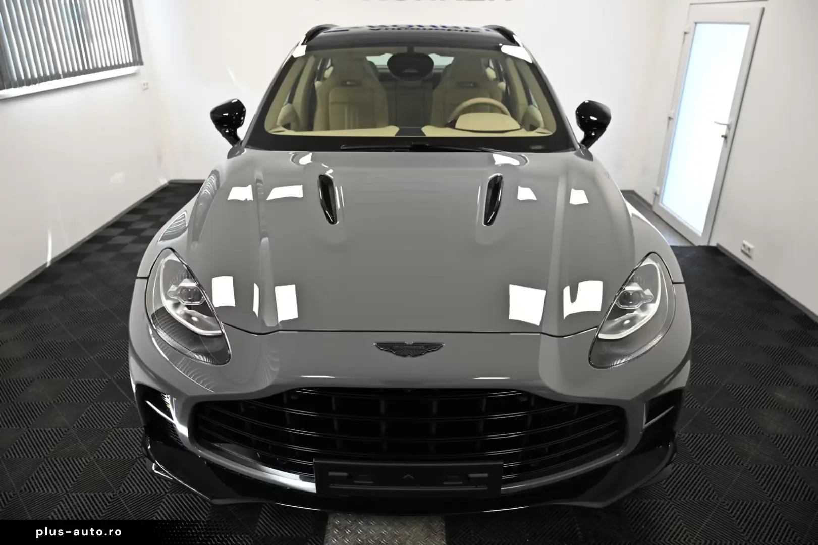 Aston Martin DBX 707   China Grey   Sandstorm